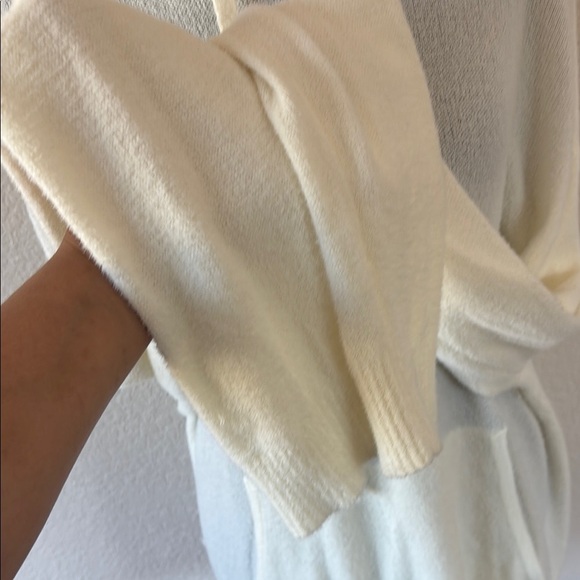 Elan Soft Cozy Cream Graphic Hoodie with Love Print - Picture 8 of 9